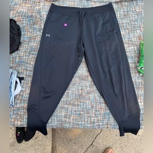 Under Armour women’s jogger sweatpants